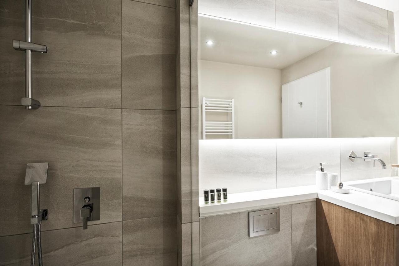Charitos Iχ, Chic N Modern 2Bd Apt Athens Exterior photo