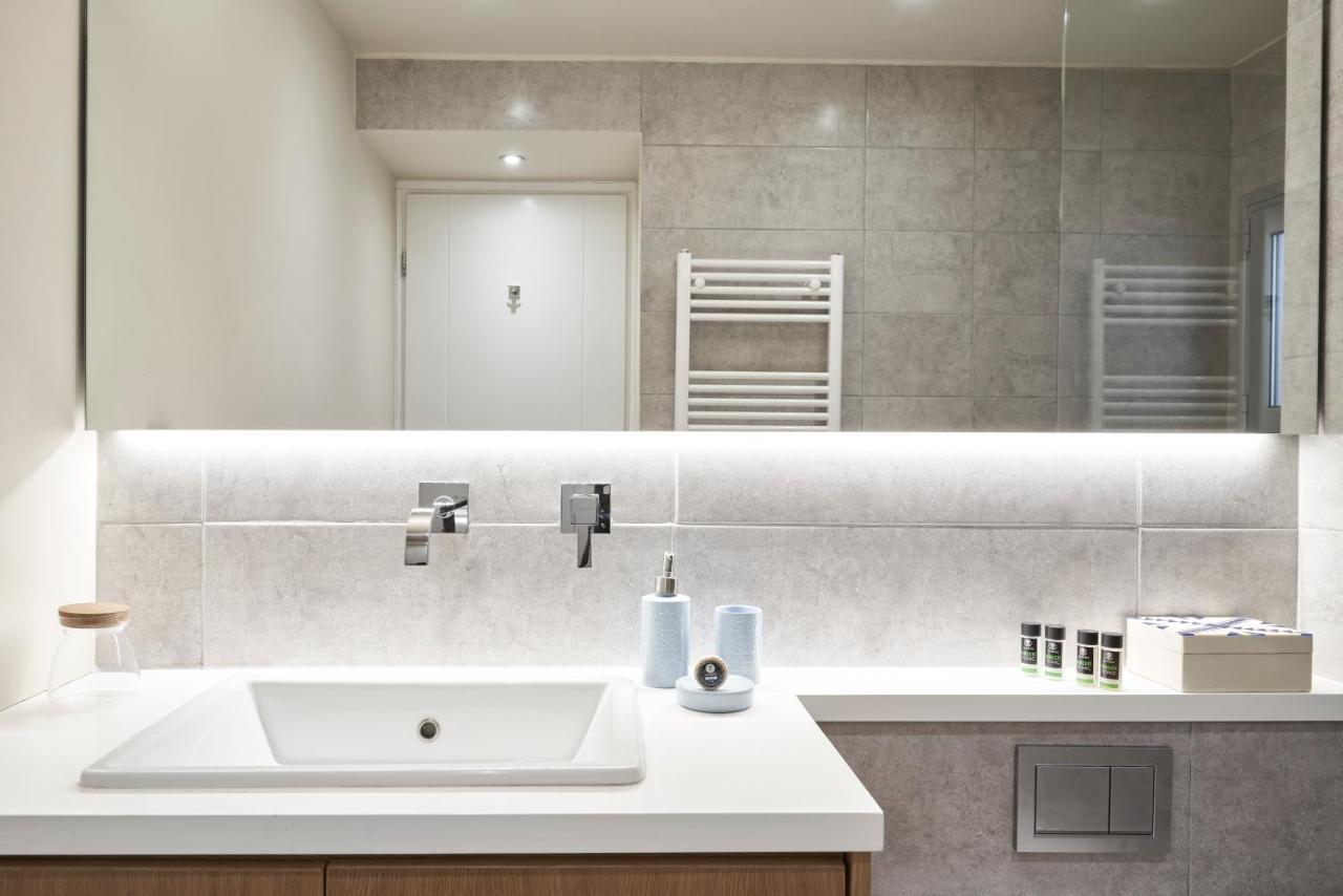 Charitos Iχ, Chic N Modern 2Bd Apt Athens Exterior photo
